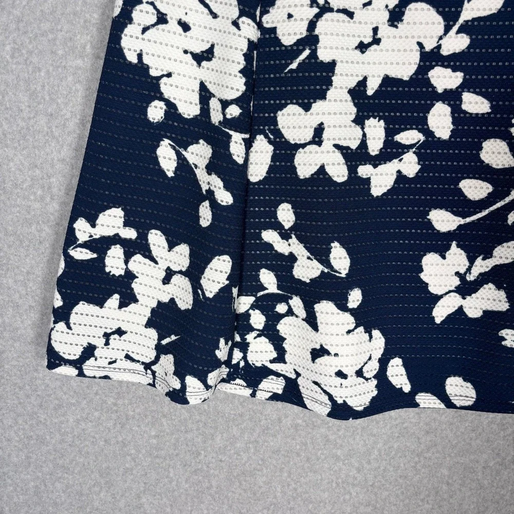 Renee C Floral Flutter Skirt XXL Navy White Textured Knit Perforated Feminine